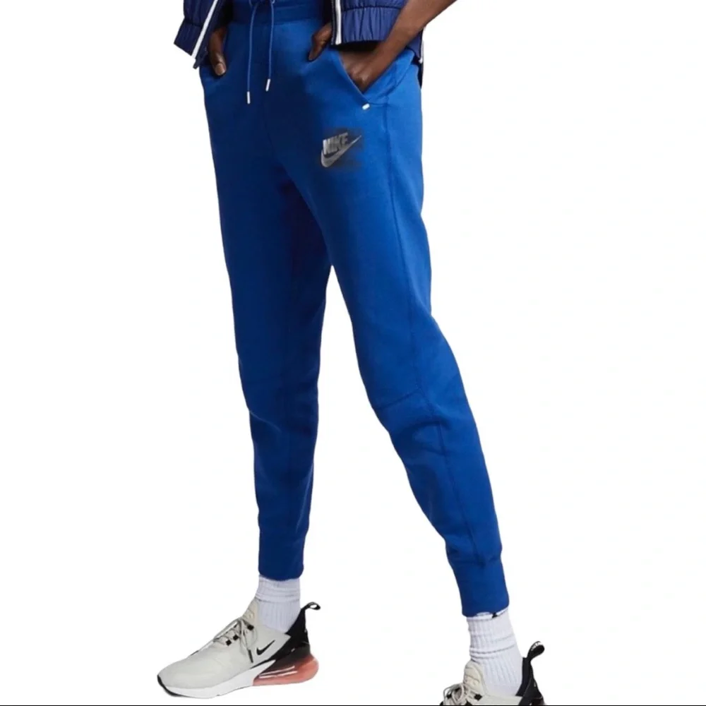 Nike Blue Joggers - Picture 2 of 15
